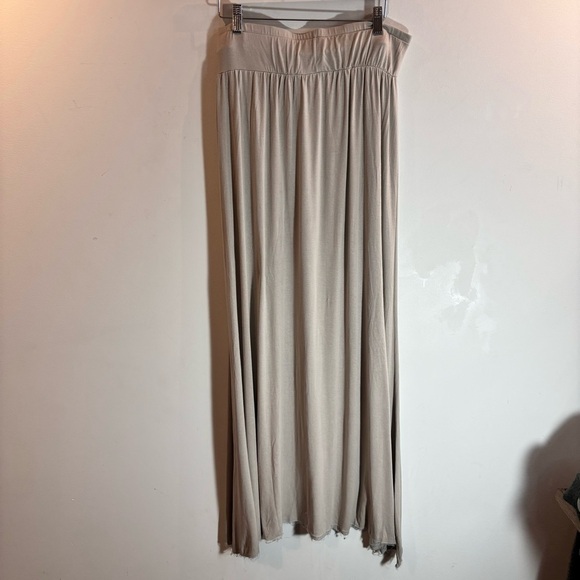 LA BREA Sz M (estimated) Wrap Bottom Elasticized Waist Raw Hem Slinky Maxi Skirt - Picture 5 of 6